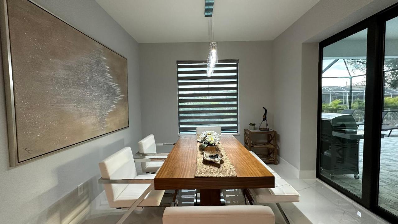 Holiday home 4br Gem: Pool, Pets & Family - Cape Coral, Florida Cape Coral